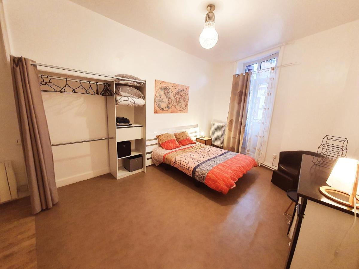 Grand T3 Avec Terrasse Centre Ville Bellac Εξωτερικό φωτογραφία